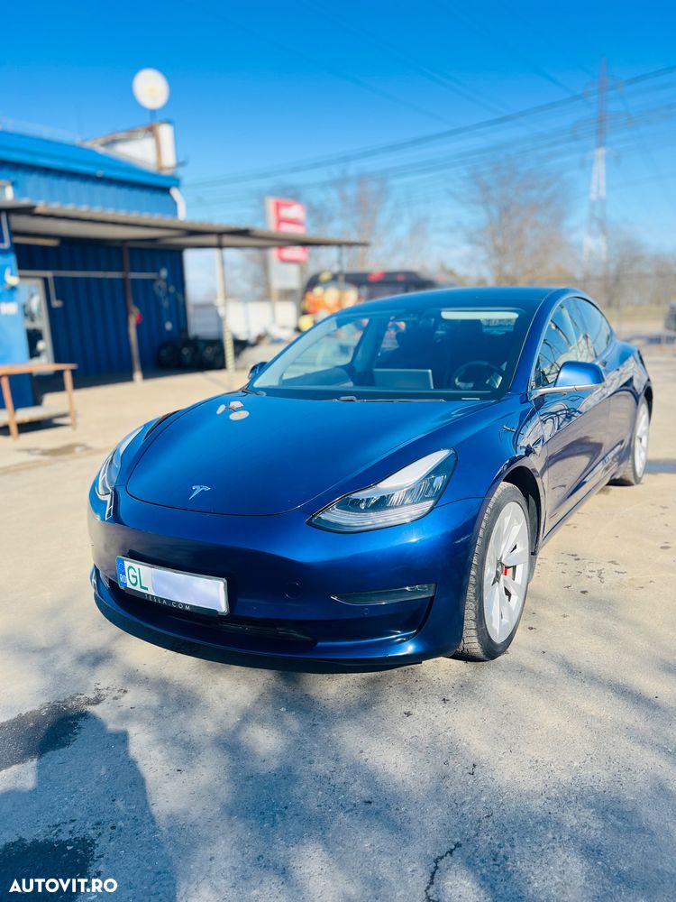 tesla model 3