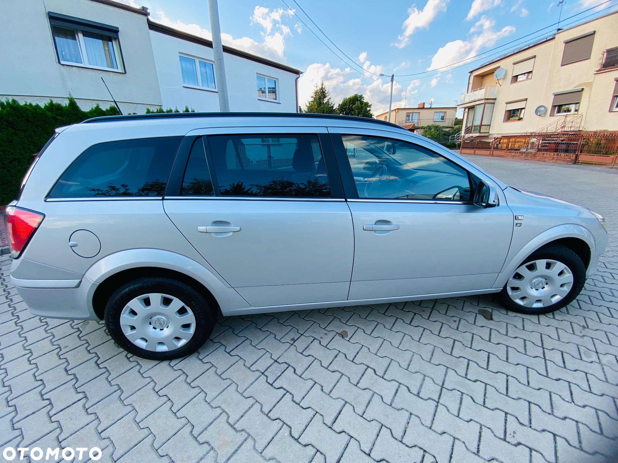 Opel Astra III 1.7 CDTI - 16