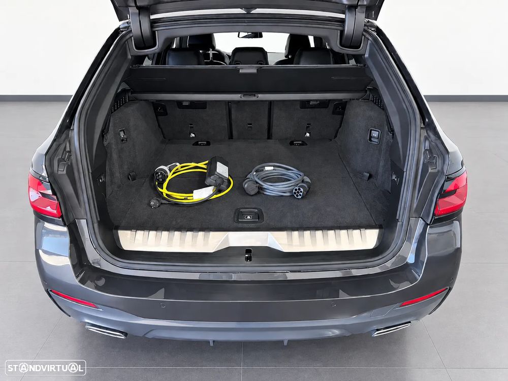 BMW 520 e Pack M - 9