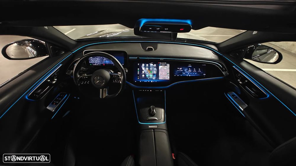 Mercedes-Benz E 300 Standard - 40