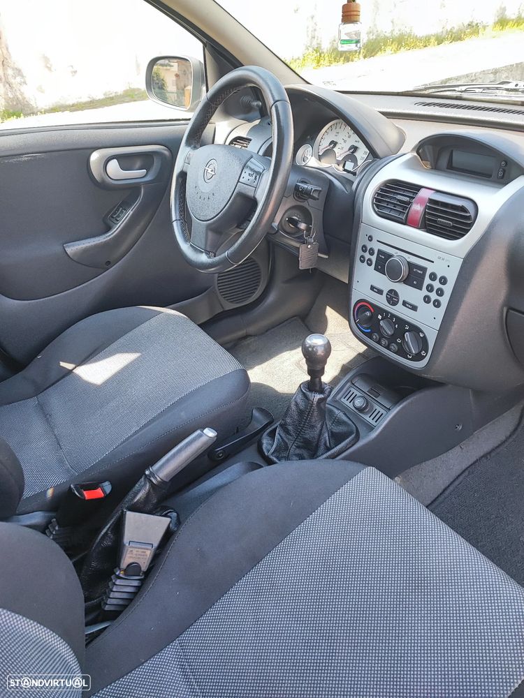 Opel Corsa 1.2 Twinport Silver - 6