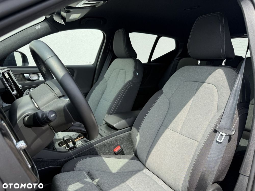 Volvo XC 40 - 16