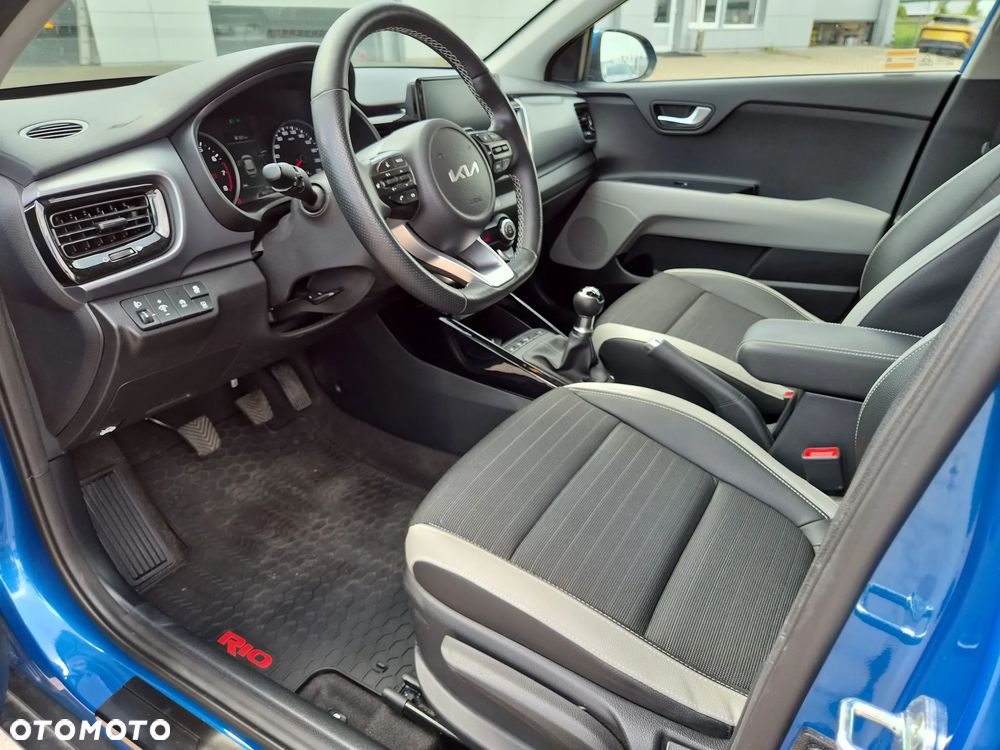 Kia Stonic 1.2 L Business Line - 9