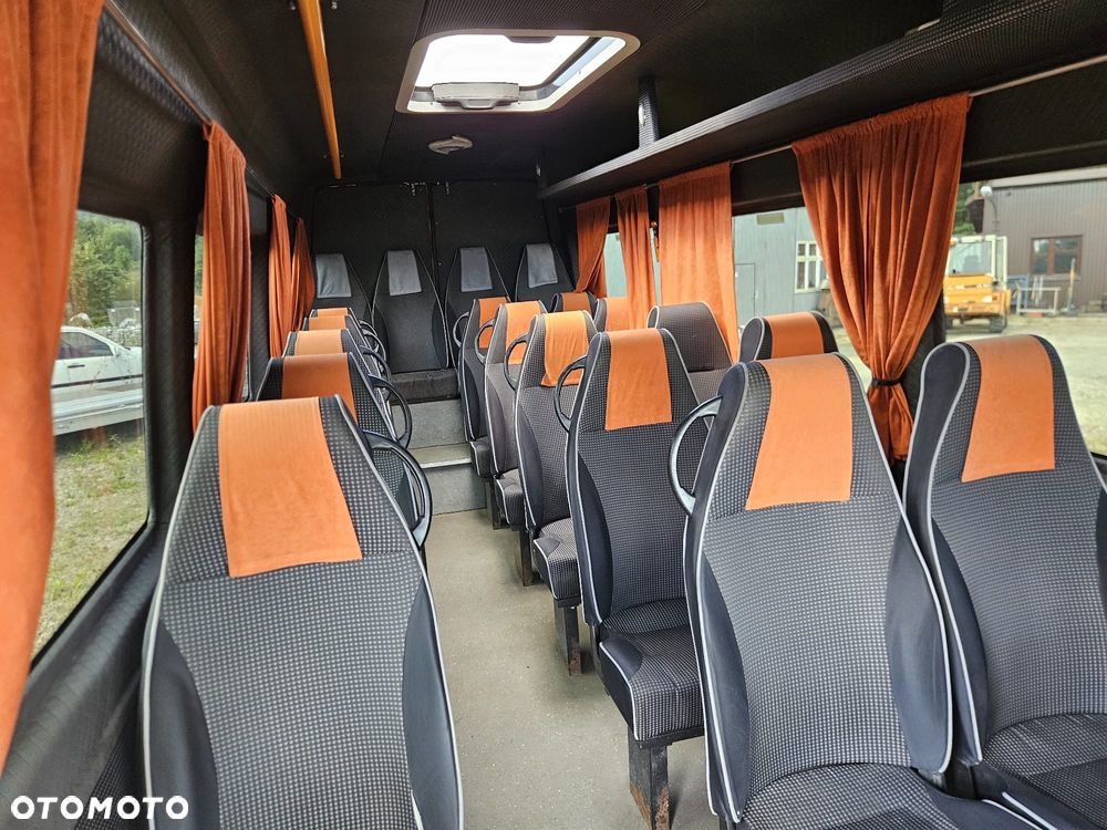 Mercedes-Benz Sprinter 413, 411, 412, 416 - 10