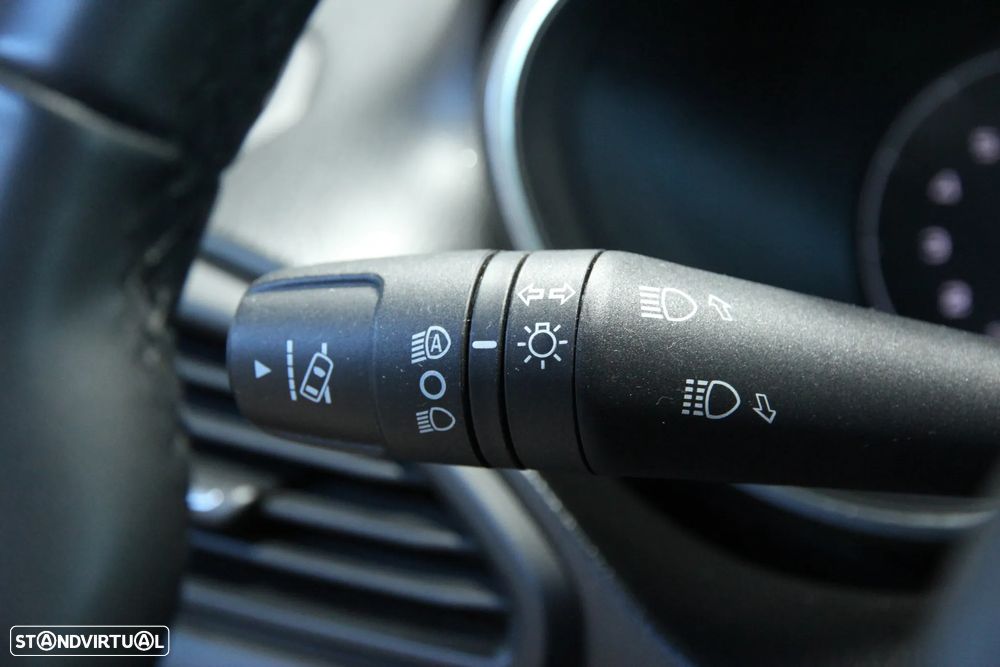 Fiat Tipo Station Wagon Cross 1.0 GSE T3 Cross - 20