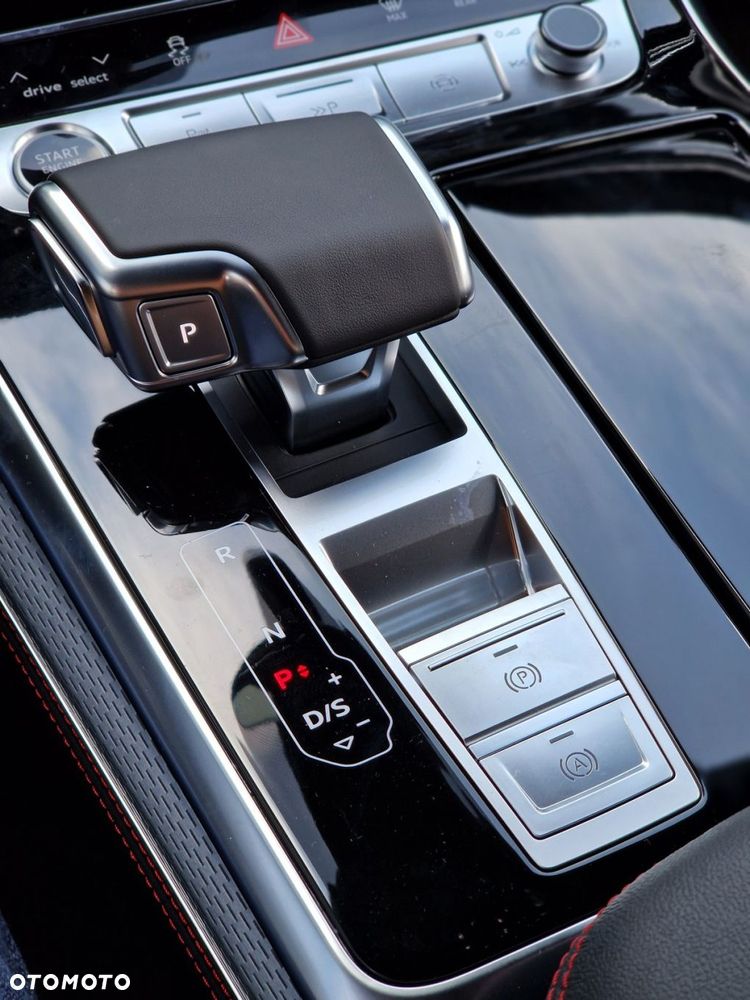 Audi Q8 55 TFSI e PHEV Quattro Tiptronic - 38