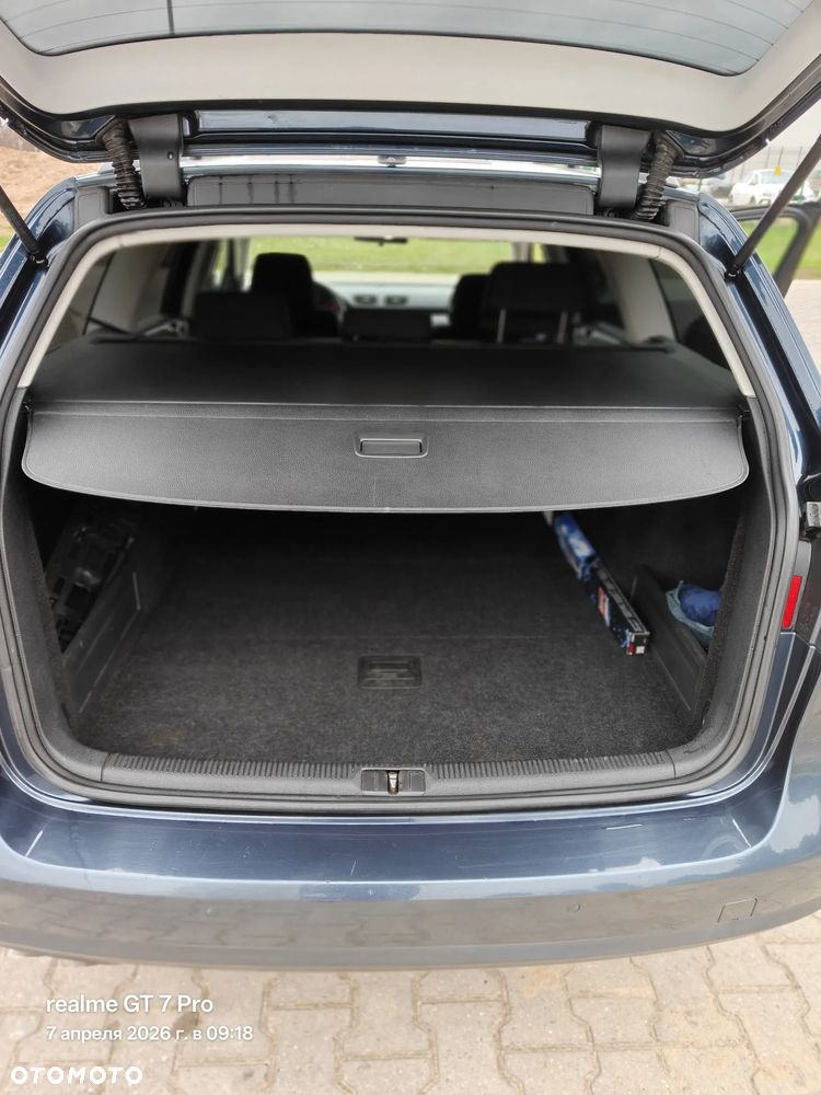 Volkswagen Passat 2.0 TDI Comfortline DSG - 11