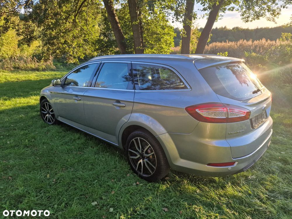 Ford Mondeo 2.0 TDCi Platinium X Plus (Titanium) - 27