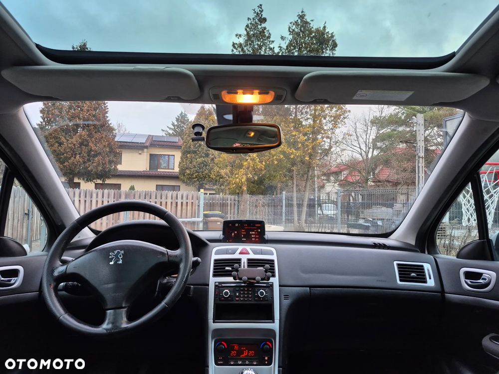 Peugeot 307 2.0 HDi Premium - 17