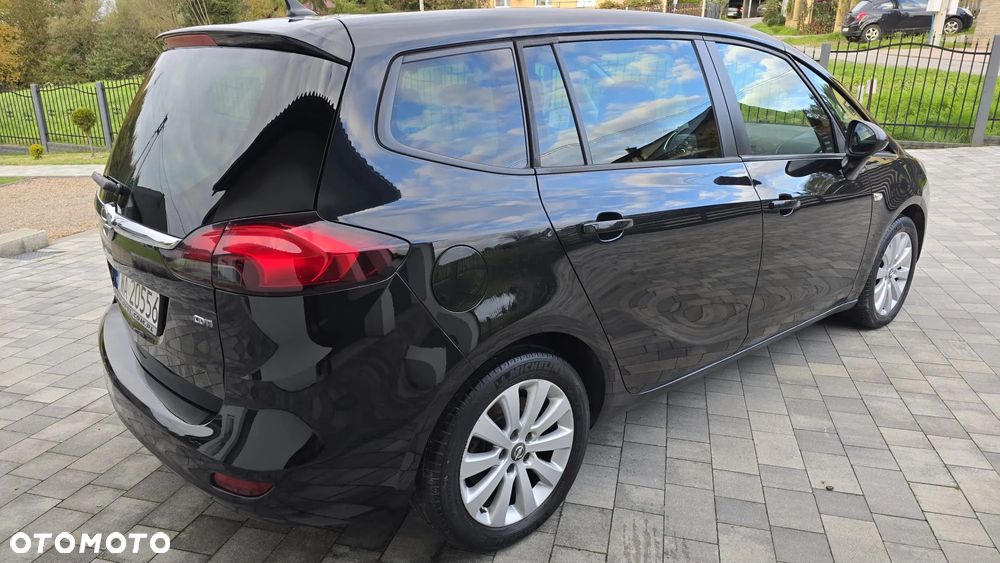 Opel Zafira 2.0 CDTI Cosmo - 11