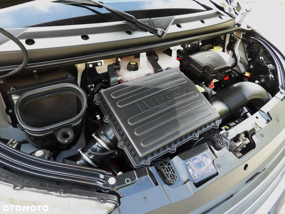 Iveco DAILY 35S18 PLANDEKA WINDA 8 PALET TEMPOMAT KLIMATYZACJA  180KM - 29