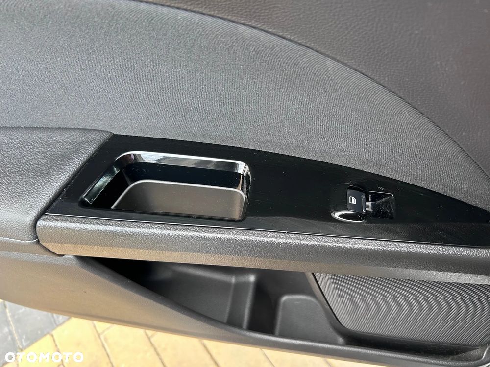 Ford Mondeo 1.5 EcoBoost Trend - 17