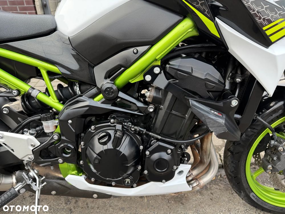 Kawasaki Z 900 - 17