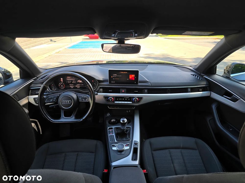 Audi A4 Avant 2.0 TDI design - 7