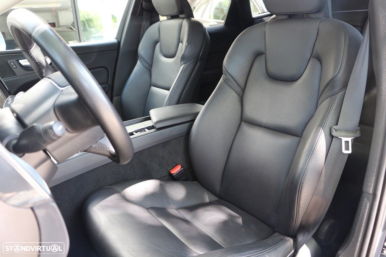 Volvo XC 60 2.0 T6 PHEV Inscription AWD - 20