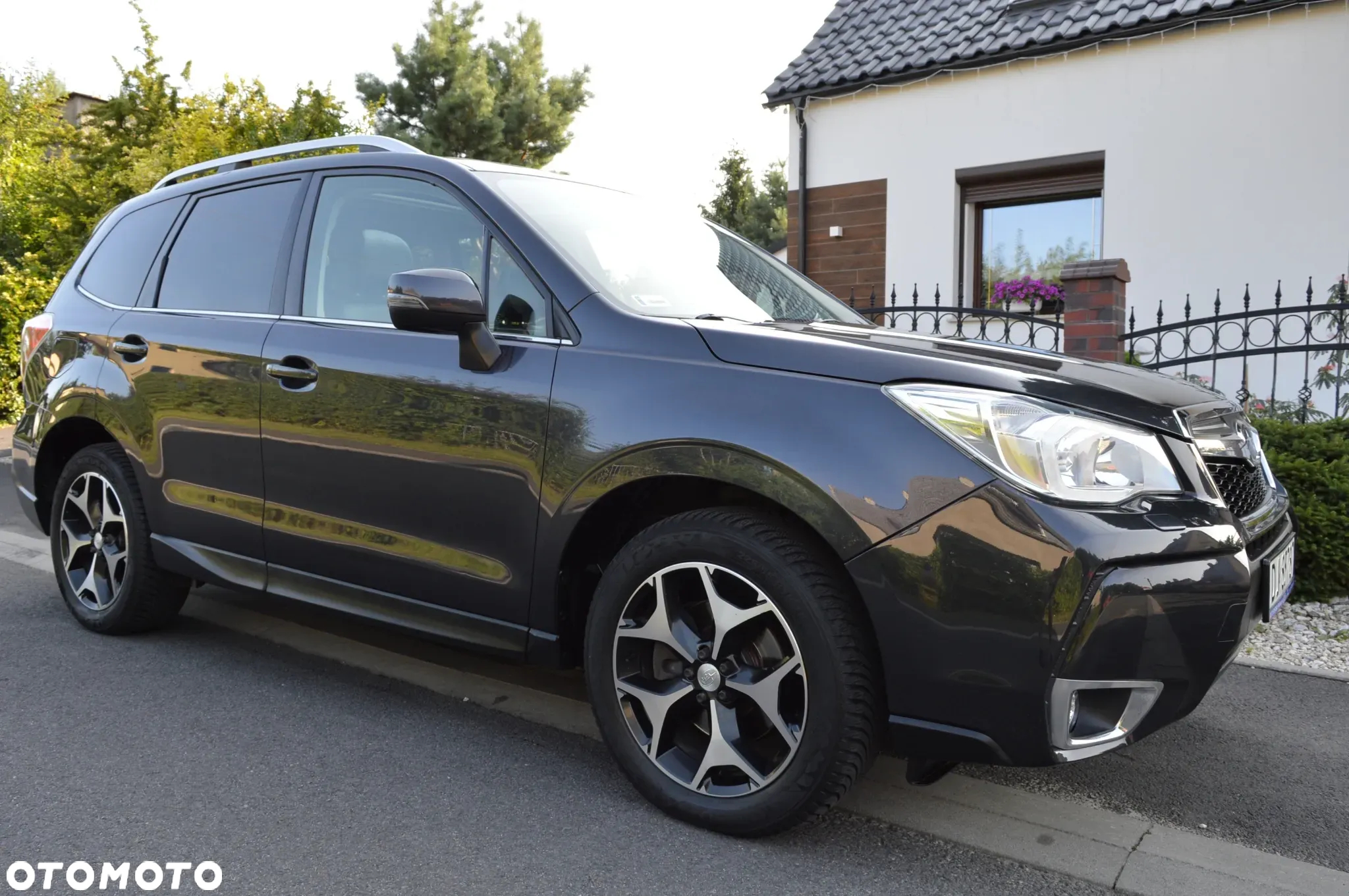 Subaru Forester 2.0XT Platinum Lineartronic - 2
