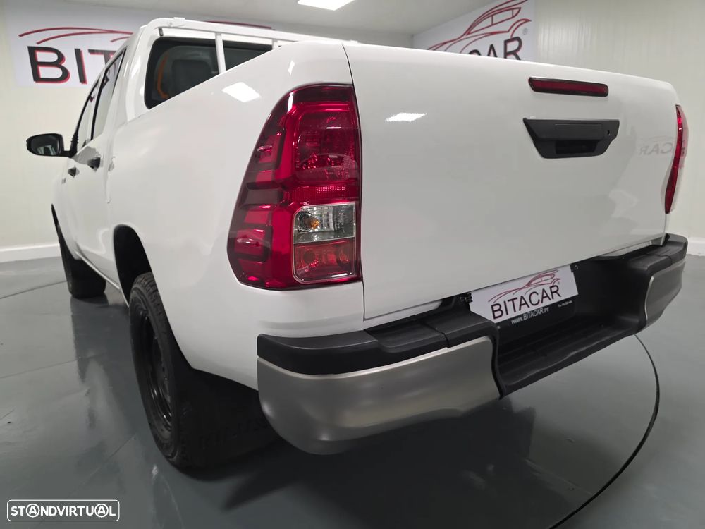 Toyota HILUX  2.4 D-4D 2WD CD - 21