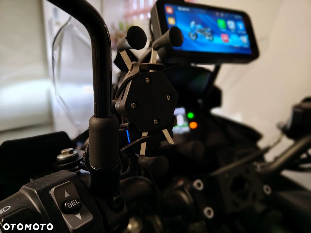 Kawasaki Versys 650 - 11