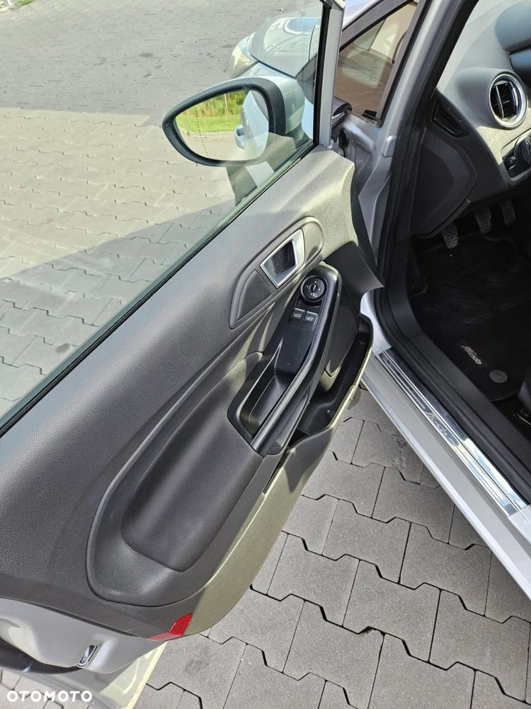 Ford Fiesta 1.0 Trend - 10