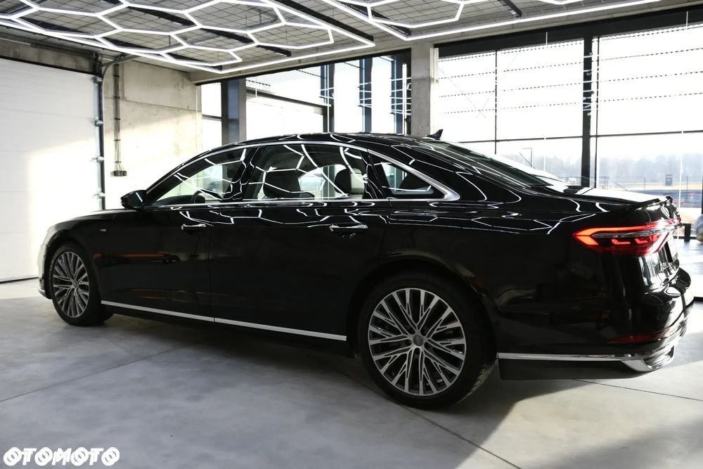 Audi A8 L 55 TFSI mHEV Quattro Tiptr - 15