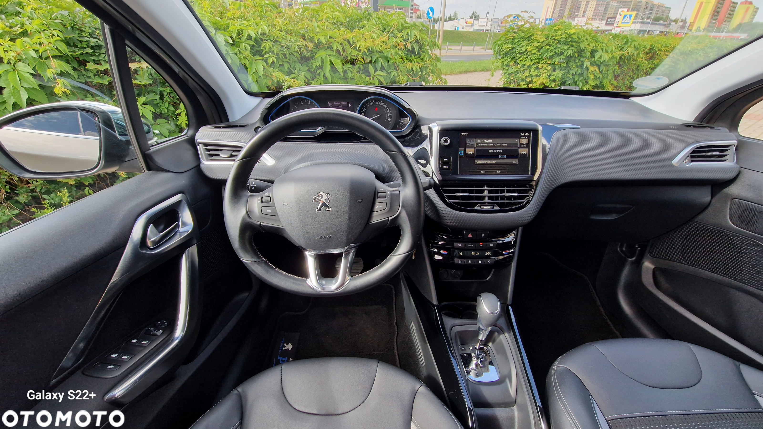 Peugeot 2008 PureTech 110 Stop&Start EAT6 Allure - 9