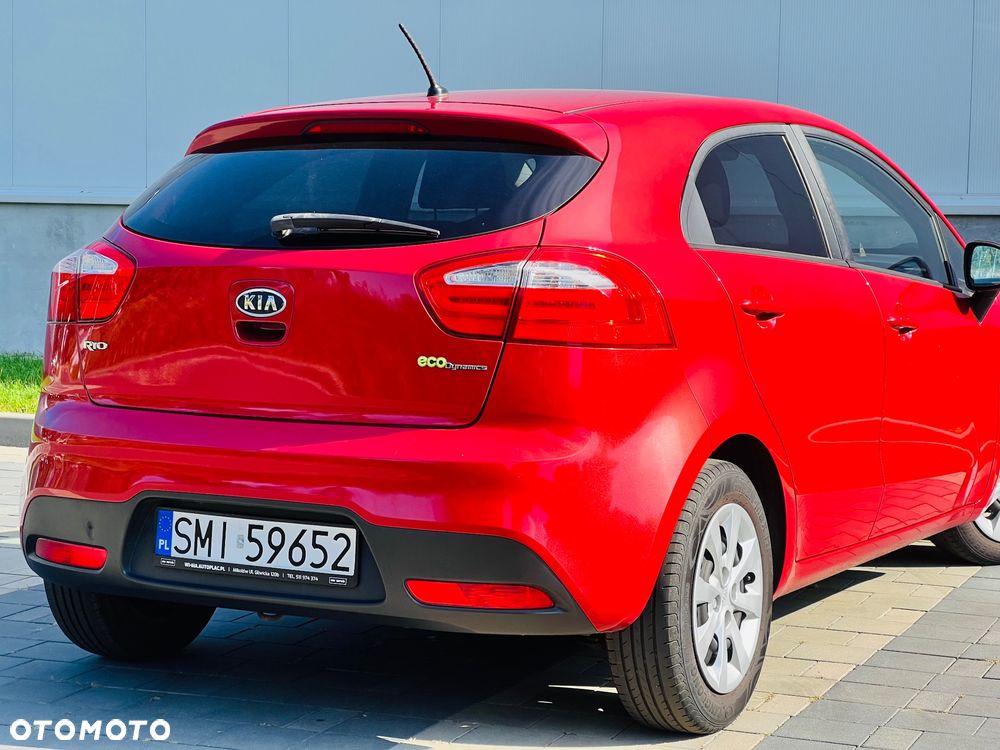 Kia Rio 1.2 Dream Team Edition - 21
