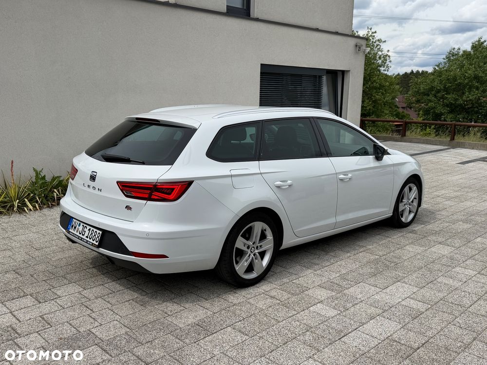 Seat Leon 1.5 TSI OPF FR - 4
