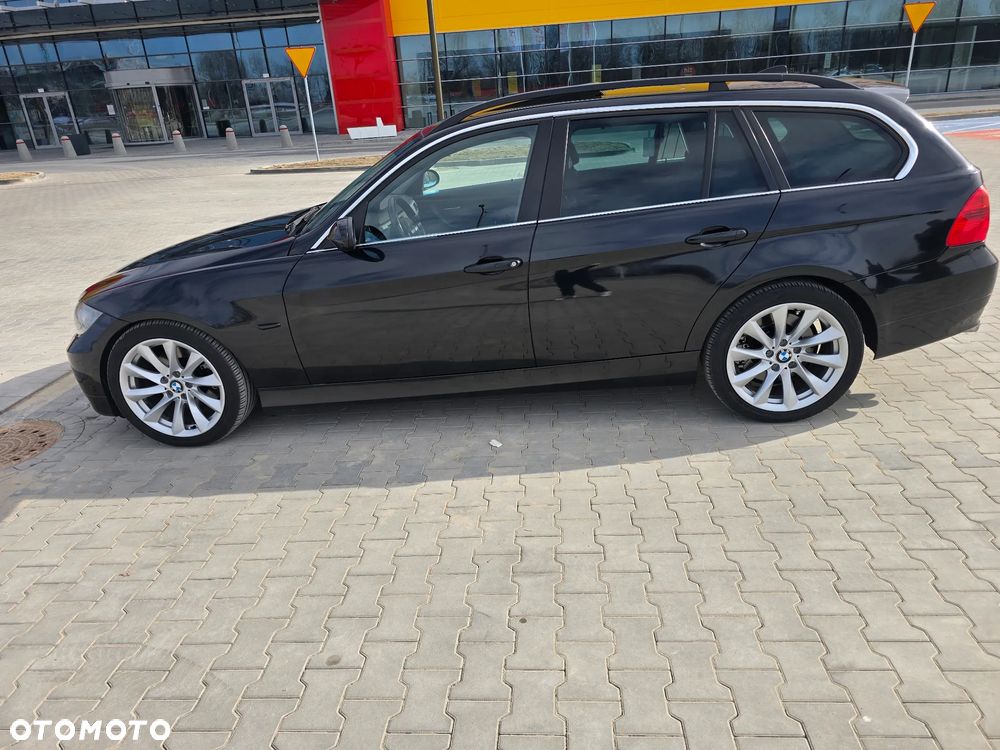 BMW Seria 3 330xd - 19