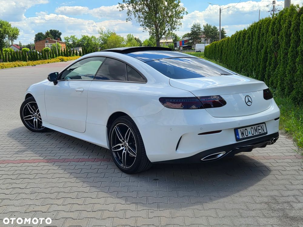 Mercedes-Benz Klasa E - 29