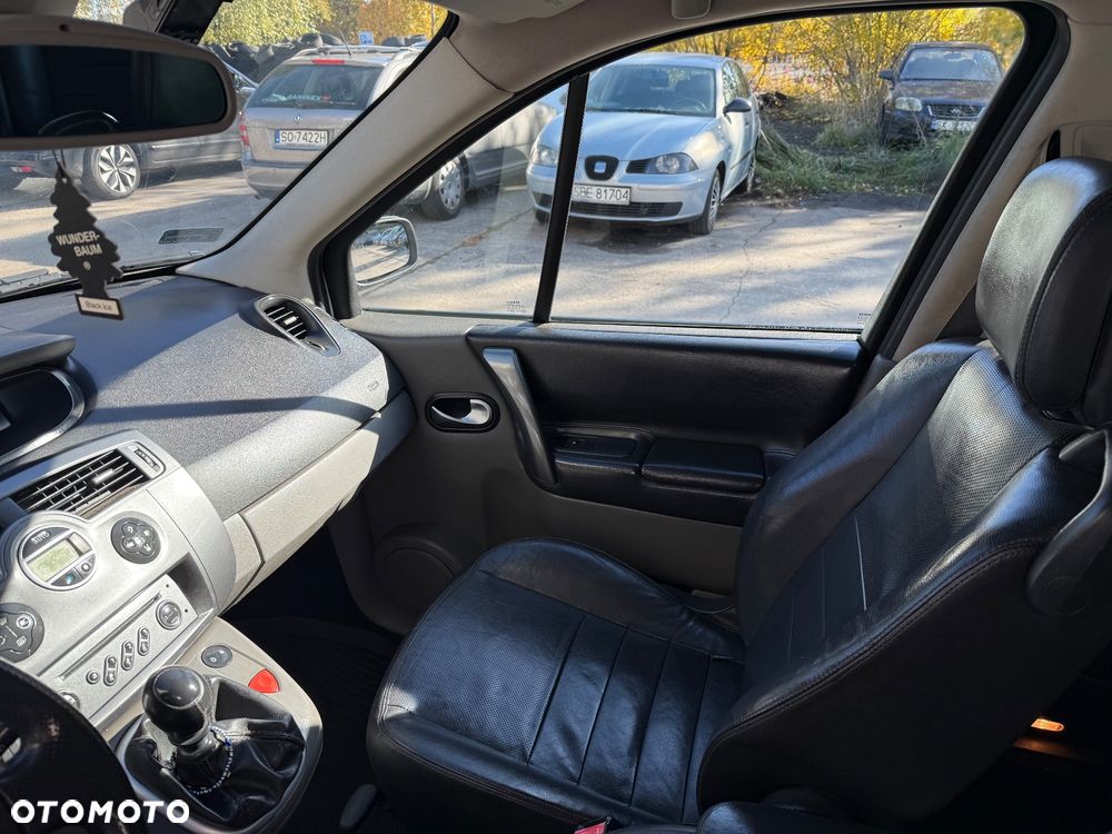 Renault Scenic - 6