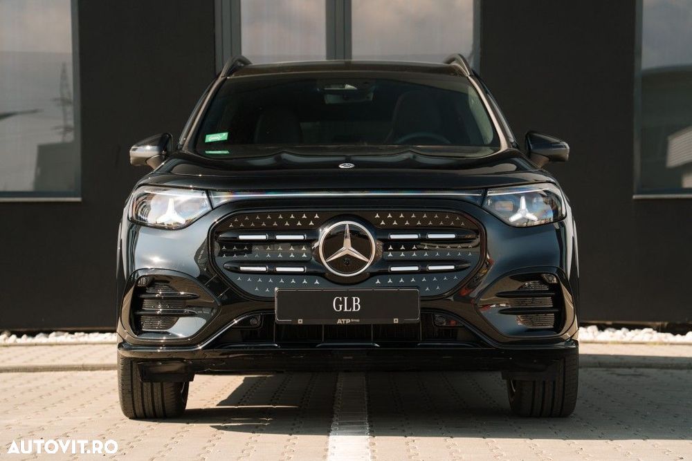 Mercedes-Benz GLB - 2