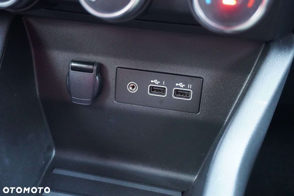 Renault Clio 1.0 TCe Evolution - 17