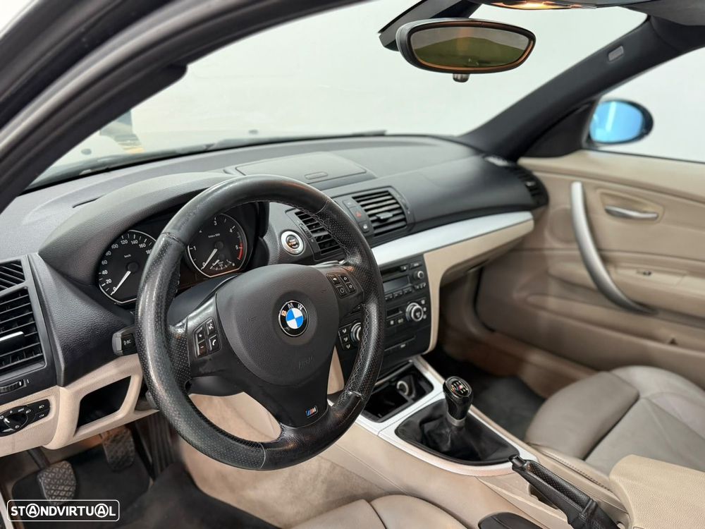 BMW 118 d Pack M - 7