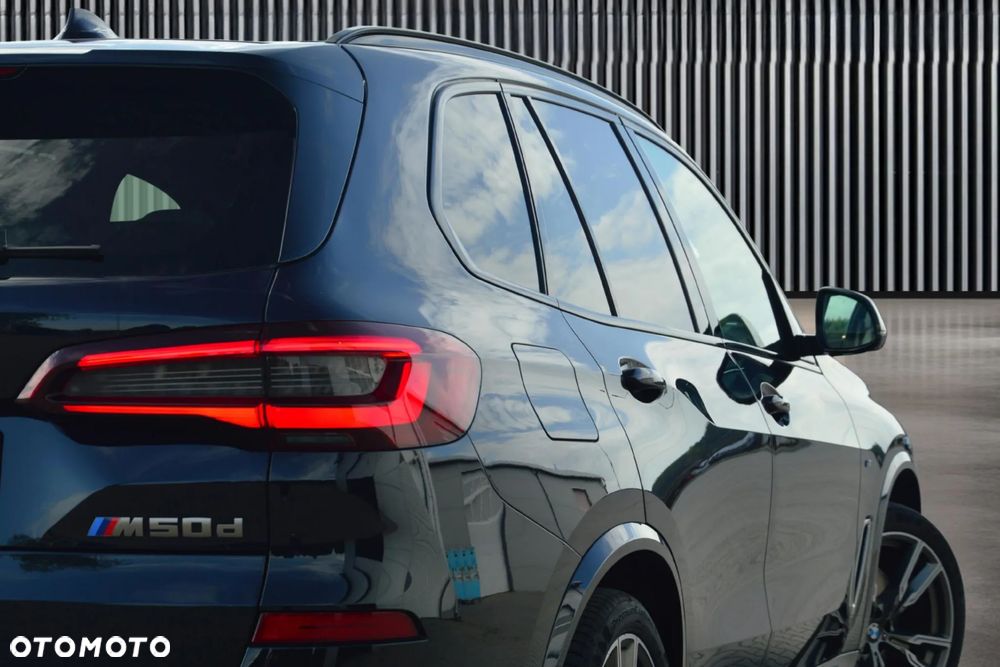 BMW X5 M M50d - 11