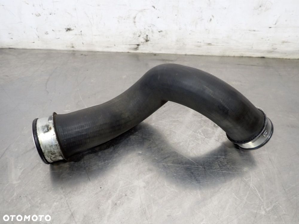 PRZEWÓD POWIETRZA VOLKSWAGEN T5 - 2