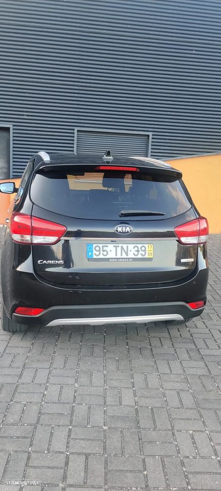 Kia Carens 1.7 CRDi ISG TX - 3