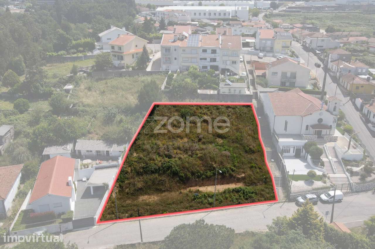 Lote Terreno em Pedroso - Grande imagem: 3/9