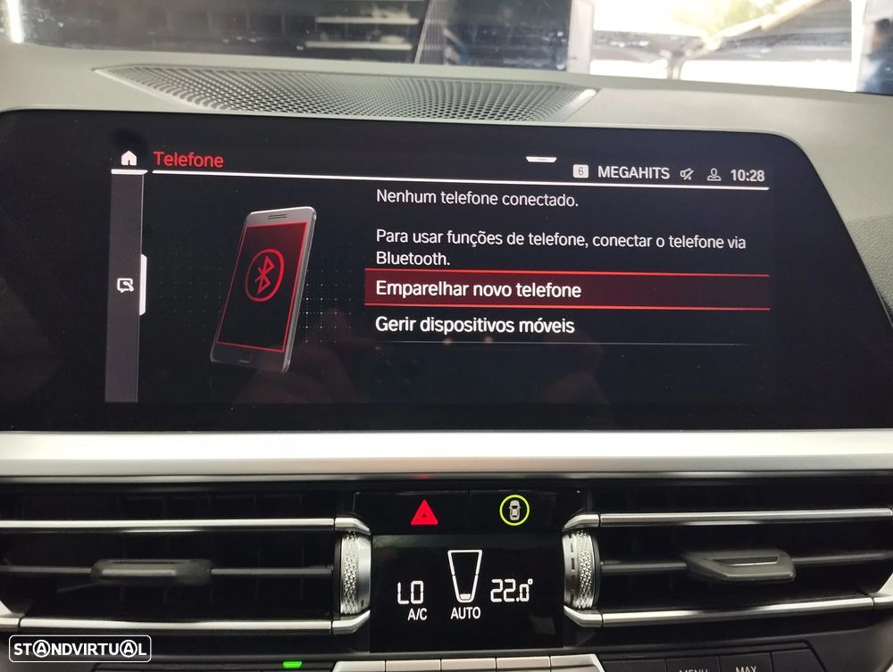 BMW 318 d Touring Line Sport Auto - 29