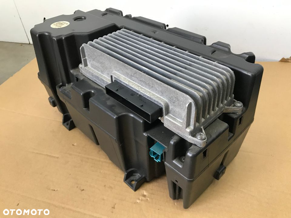 Radio Mercedes Vito W639 wzmacniacz subwoofer głosniki tuner wzmacniacz zmieniarka kmpl. A6398271660 - 5