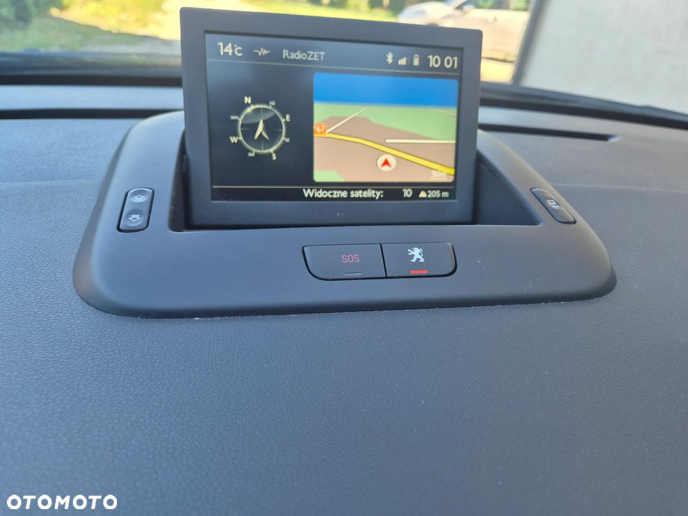 Peugeot 5008 - 10