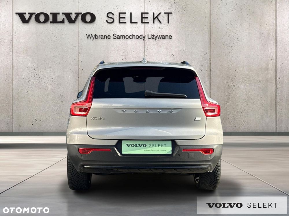 Volvo XC 40 - 4