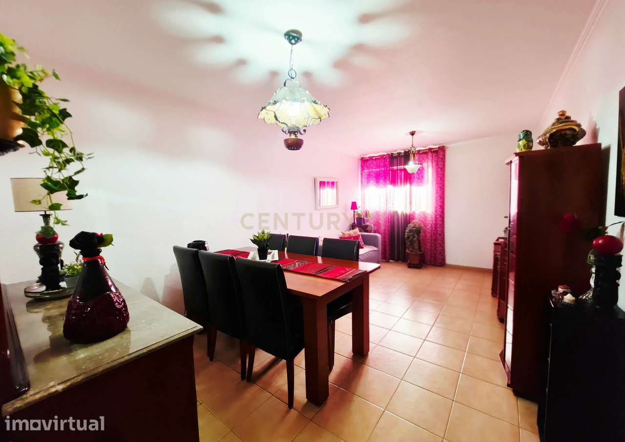 Duplex T2 em Vila Nova de Santo André - Grande imagem: 2/18
