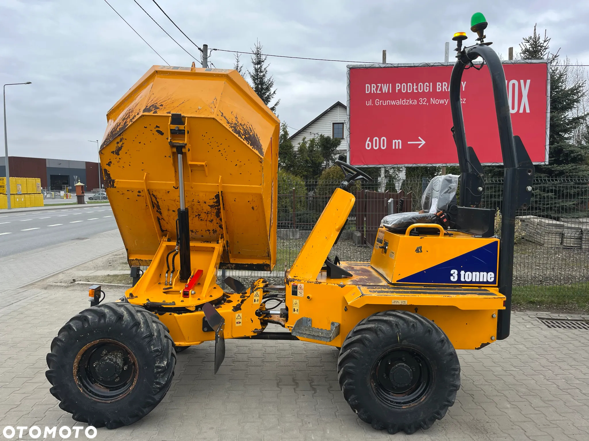 Thwaites Mach 580 3 Tonne Hydrostatic - 7