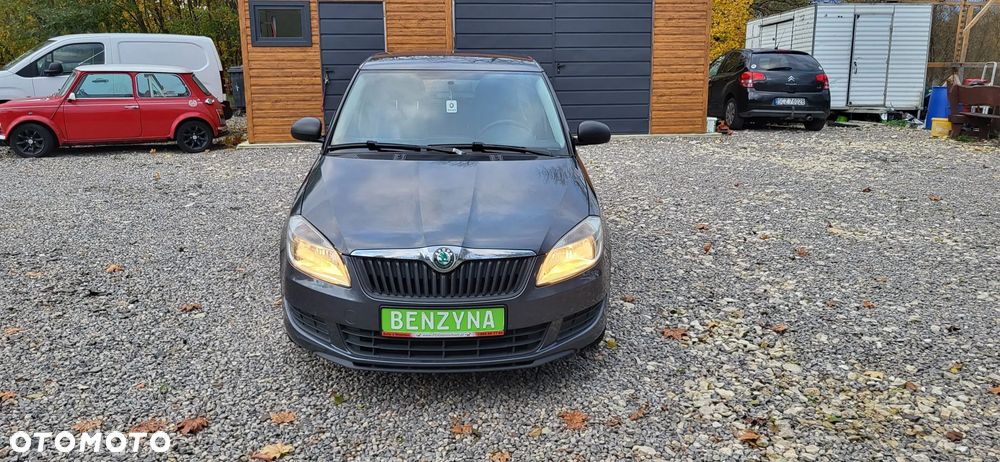 Skoda Fabia 1.2 HTP Ambiente - 3