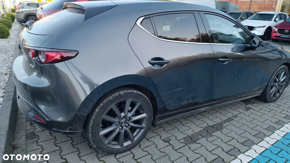 Mazda 3 - 13