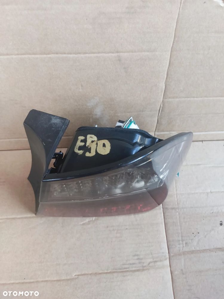 LAMPA TYŁ TYLNA PRAWA BMW E90 LCI LIFT EUROPA - 2