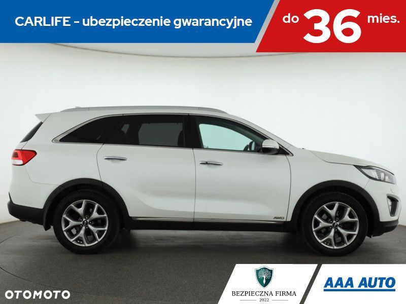 Kia Sorento - 8