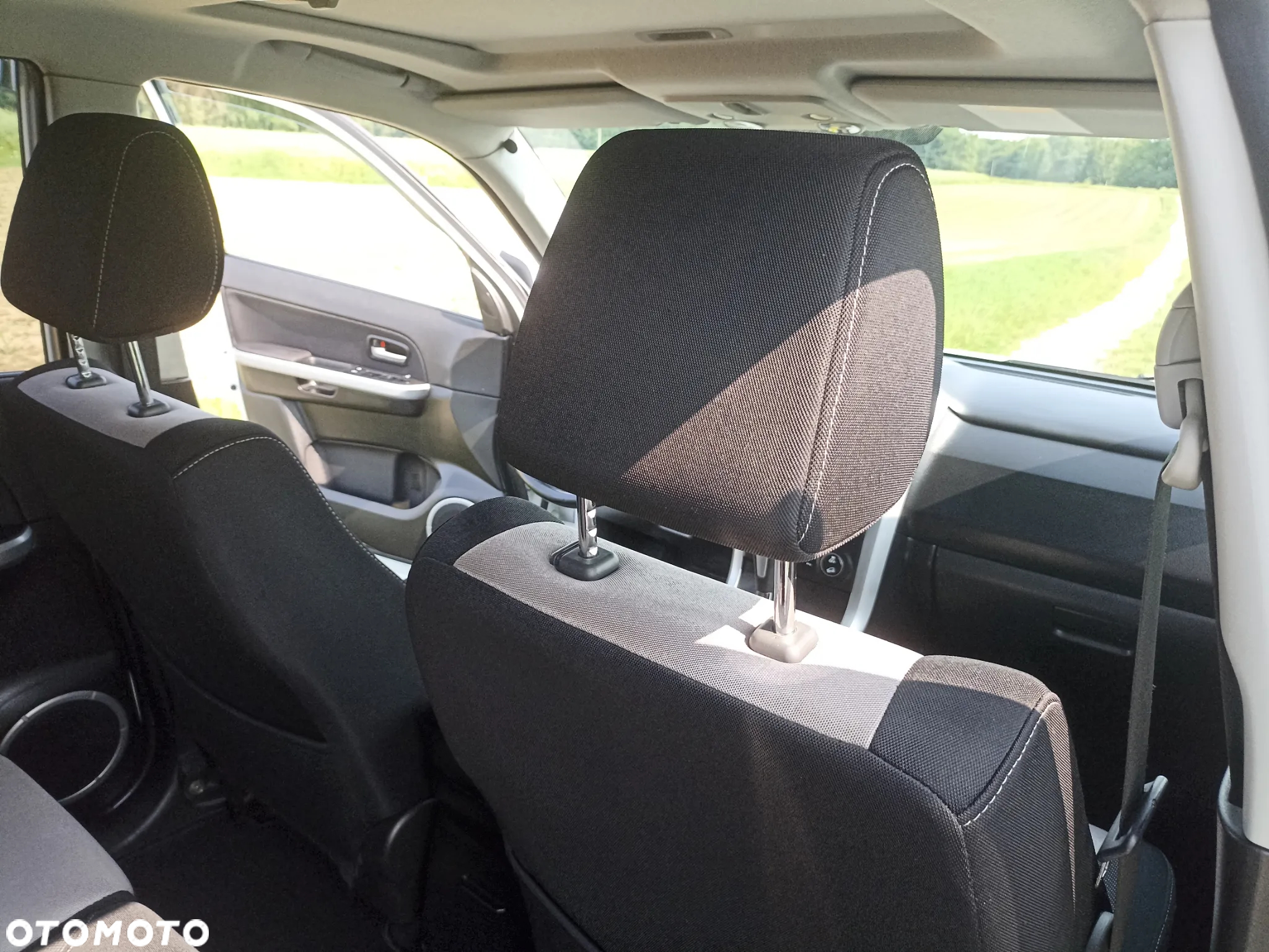 Suzuki Grand Vitara 2.4 Premium EU5 - 31