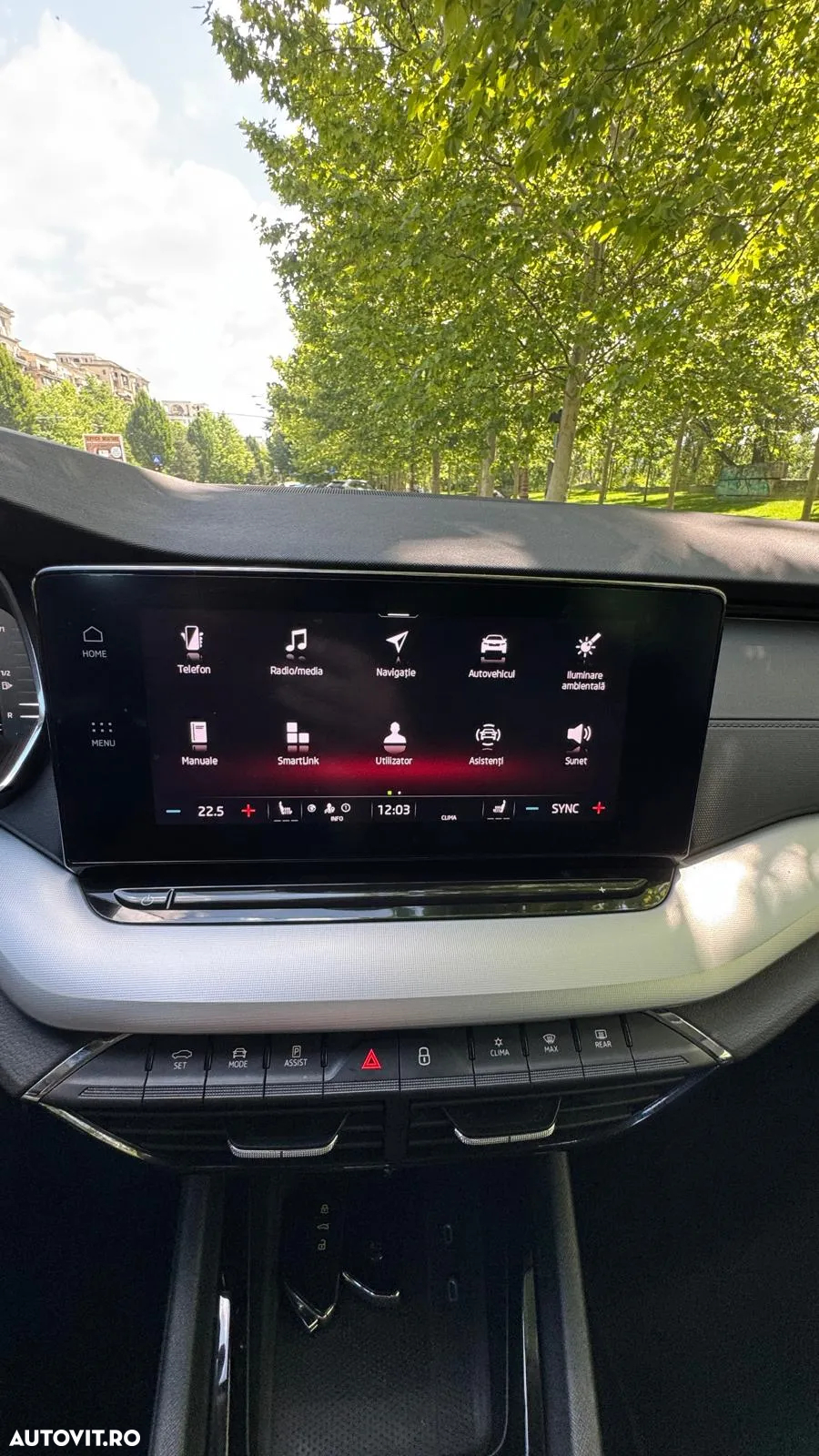 Skoda Octavia Combi 2.0 TDI DSG Clever - 16