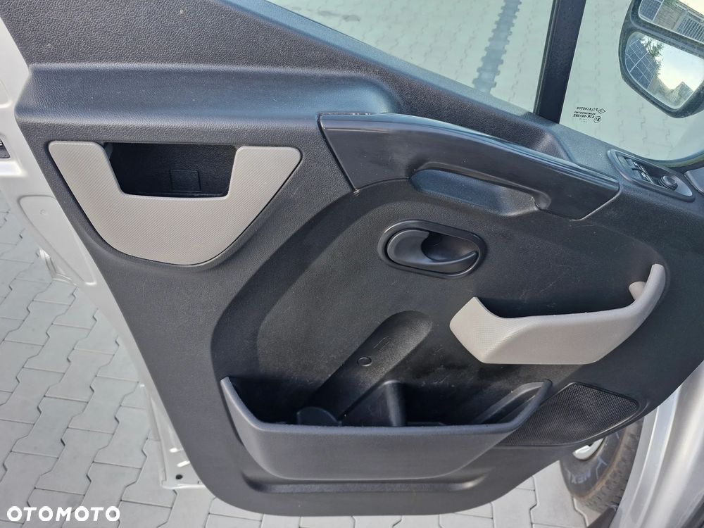 Renault Master - 29